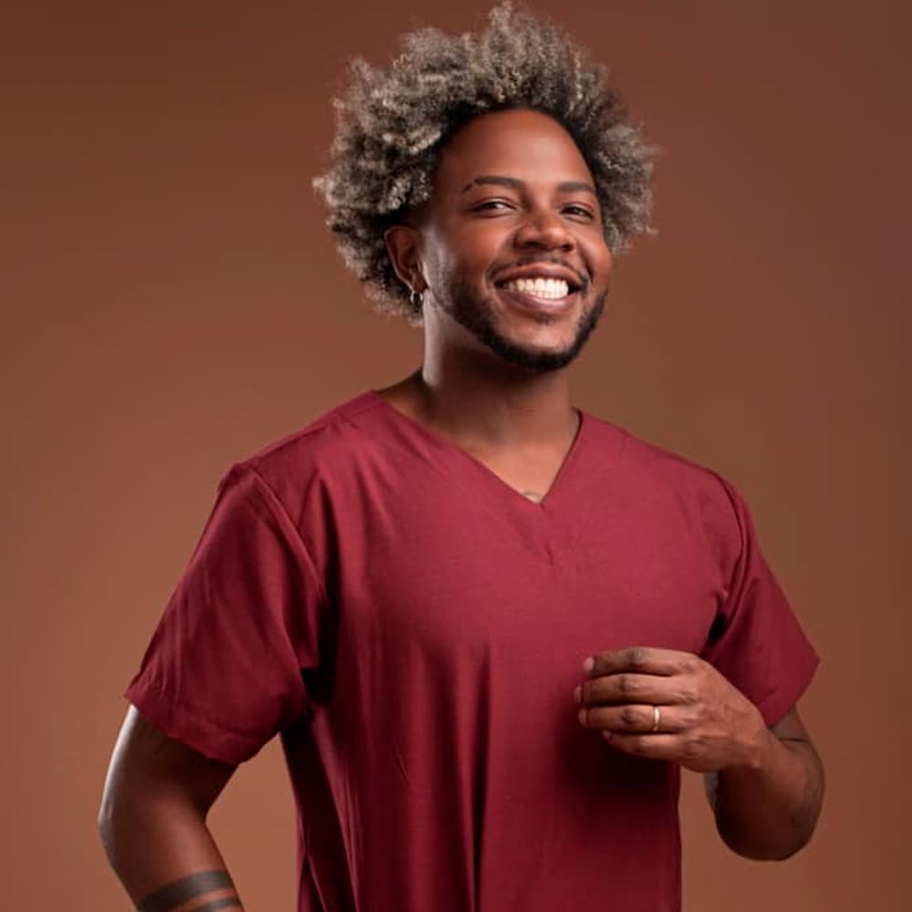 Hellyezzer Massagista (1)